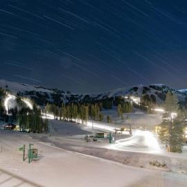 Ski in Ski out Dream Studio Village Mtn Views, hotel in Kirkwood