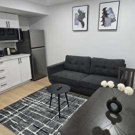 Cozy 1-Bedroom Private Basement Suite in Winnipeg with separate entrance