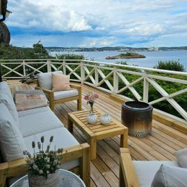 Family Cabin With Sea Views Near Stavern