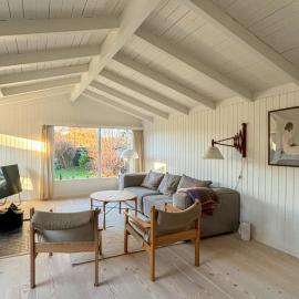 Newly Renovated House Near Beach In Hornbæk، فندق في هورنباك