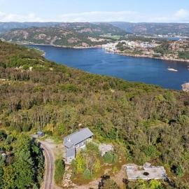 Family Cabin Close To Nature Near Lindesnes – hotel w mieście Spangereid