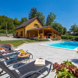 Holiday Home Mali Medo, hotel i Gospić