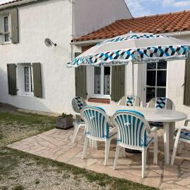 EP000-029 Mais 3 pièces et annexe- 6 couchages - L'EPINE