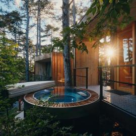 Theodosius Forest Village - Glamping in Vipava valley, hótel í Vipava