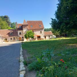 La source de Vaugadeland, hotel a Nazelles