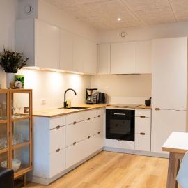Stylish 2BR Apartment in Peaceful Hoyvik, hotel u gradu Hoyvík