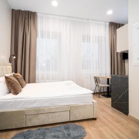 Airport-Bus - 13 North Studios - Comfort Apartment 4