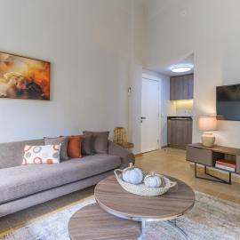 Vento 1-BR Apt & Balcony at Maison des Muses in Gemmayzeh, hotel en Ar Rumayl