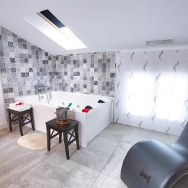 Apartamentos Cabañas, hotel di Carboneras de Guadazaón