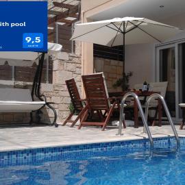 “Theeporto” Maisonette with pool