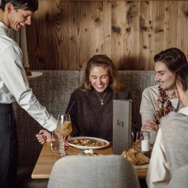 Hotel loj - our kind of place, hotel a Flachau
