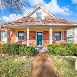 Zen Cottage with Private Parking ABODEbucks