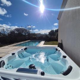 Villa neuve avec piscine,Jacuzzi aux portes du Verdon