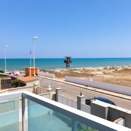 Vacaciones con el Mediterráneo a menos de 50 metros, khách sạn ở Cullera