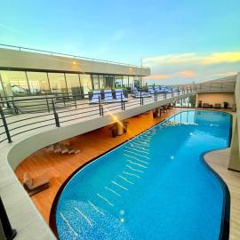 Sky Moon - Lujo de Estreno en Equipetrol - Rooftop Pool