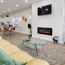 Modern Updates & Great Location! Detroit Duplex
