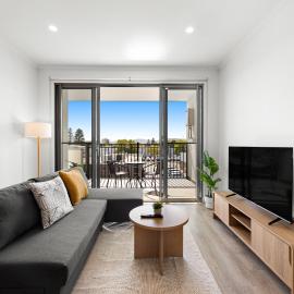Luxury 2BR & Sofa Bed Apartment in the Heart of Prospect, hotell sihtkohas Prospect
