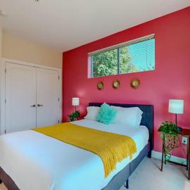 Cozy Modern Home Free Parking, hotel in Stamford