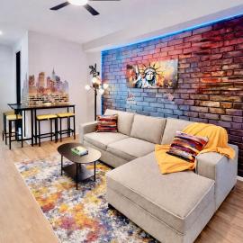 Hoboken Hideaway - Walk to Transit - 15 Mins to NYC - Sleeps 6 comfortably, Hotel in Hoboken