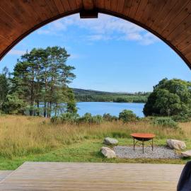 Here - Uk50566, hotel in Port of Menteith