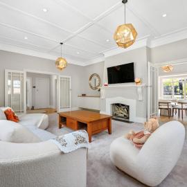Luxury Villa with Large Garden - Glen Iris 4B2B2C, hotel a Glen Iris