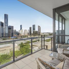 Stylish 2-Bed Apartment in Central South Brisbane