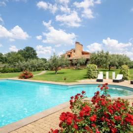 Ultra Luxe Villa w Stunning Pool Paradise, hotel di Casale Torre San Giovanni