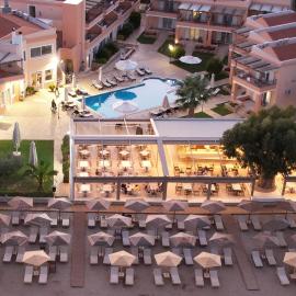 Avantis Suites Hotel, hotel v destinaci Eretria