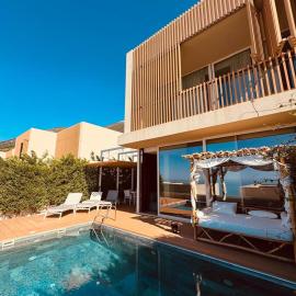 Villa Eos Green Coast Palase