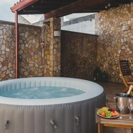 Brezza Marina - Idromassaggio & Relax by Diddoi, hotel a Capilungo
