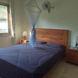Arche Noah, hotel u gradu Kalabahi