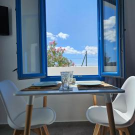Parian Nissos Harmony Living, hotel ad Angairiá