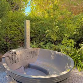 Loft Escape in Onrus with Hot Tub- 2km from beach