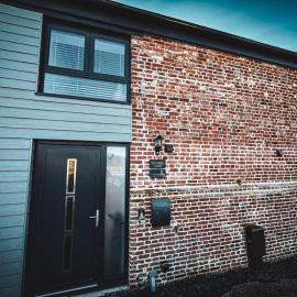Bracken Barn | 8-Guest Stay: Coast & Country