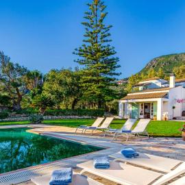 Cinque Palme by Corfu Stay Solutions, hôtel à Pyrgi