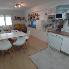MERINDADES AMAZUL CORZO - Apartamento Turístico - Medina de Pomar, hotel in Medina de Pomar