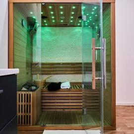 Baignoire Blaneo & Sauna 10 minutes de la gare, hotel in Tourcoing