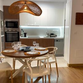 Piso con AC, piscina y pista de pádel y tenis en Águilas, hotell sihtkohas Águilas