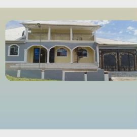 Kpatalhee's Place in Disco Hill, hotel sa Unification Village