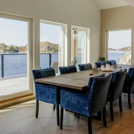 Modern Fishing Cabin With Sea View At Kalvaneset, hotel u gradu Bergen