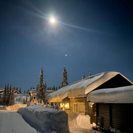 Family Cabin With Hot Tub At Skeikampen, hotel a Svingvoll