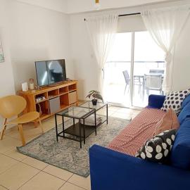 City Center Walking to the Beach 2 Bedrooms