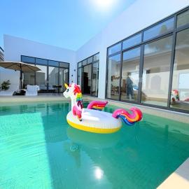 Quint Pool Villas, hotel di Pantai Jomtien