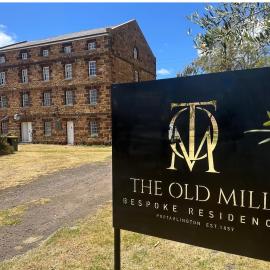 The Old Mill Portarlington Bespoke Residence, hotel in Portarlington