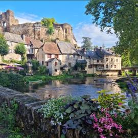 Tres Jolie Maison, hotel in Ségur-le-Château