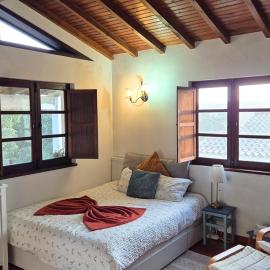 Studio in peaceful village of São Martinho das Amoreiras โรงแรมในSão Martinho das Amoreiras