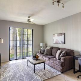 Landing Incredible 1BD Gym Clubhouse