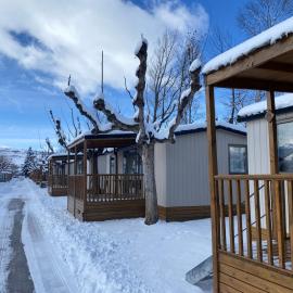 Bungalows Pirineus – hotel w mieście Guils de Cerdaña