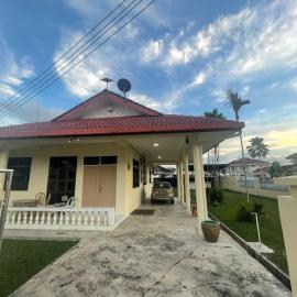 Host Haven, hotel u gradu Miri