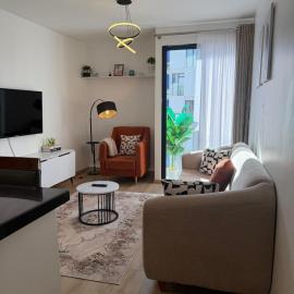 1 Bedroom in Tatu City for Work & Staycation